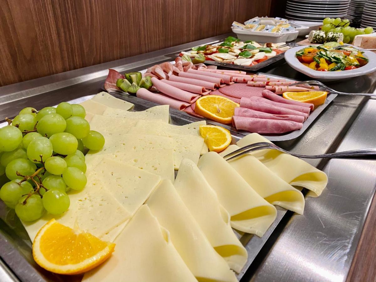 Best Western Comfort Business Hotel Duesseldorf-Neuss Ngoại thất bức ảnh